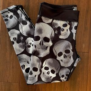Constantly Varied Gear xxl skull leggings